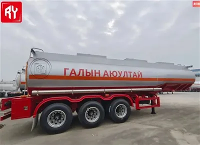 Remorque en acier de l'huile 32000L de Carcon du camion 3axle de pétrole semi pour le transport de carburant